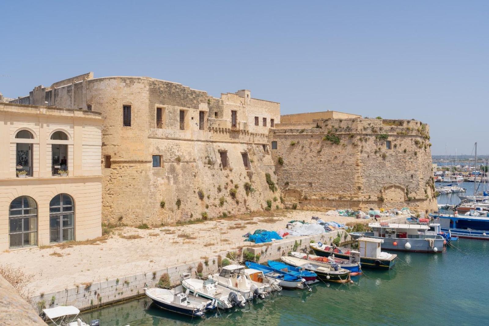 Romantic Suite Centro Storico Gallipoli Εξωτερικό φωτογραφία